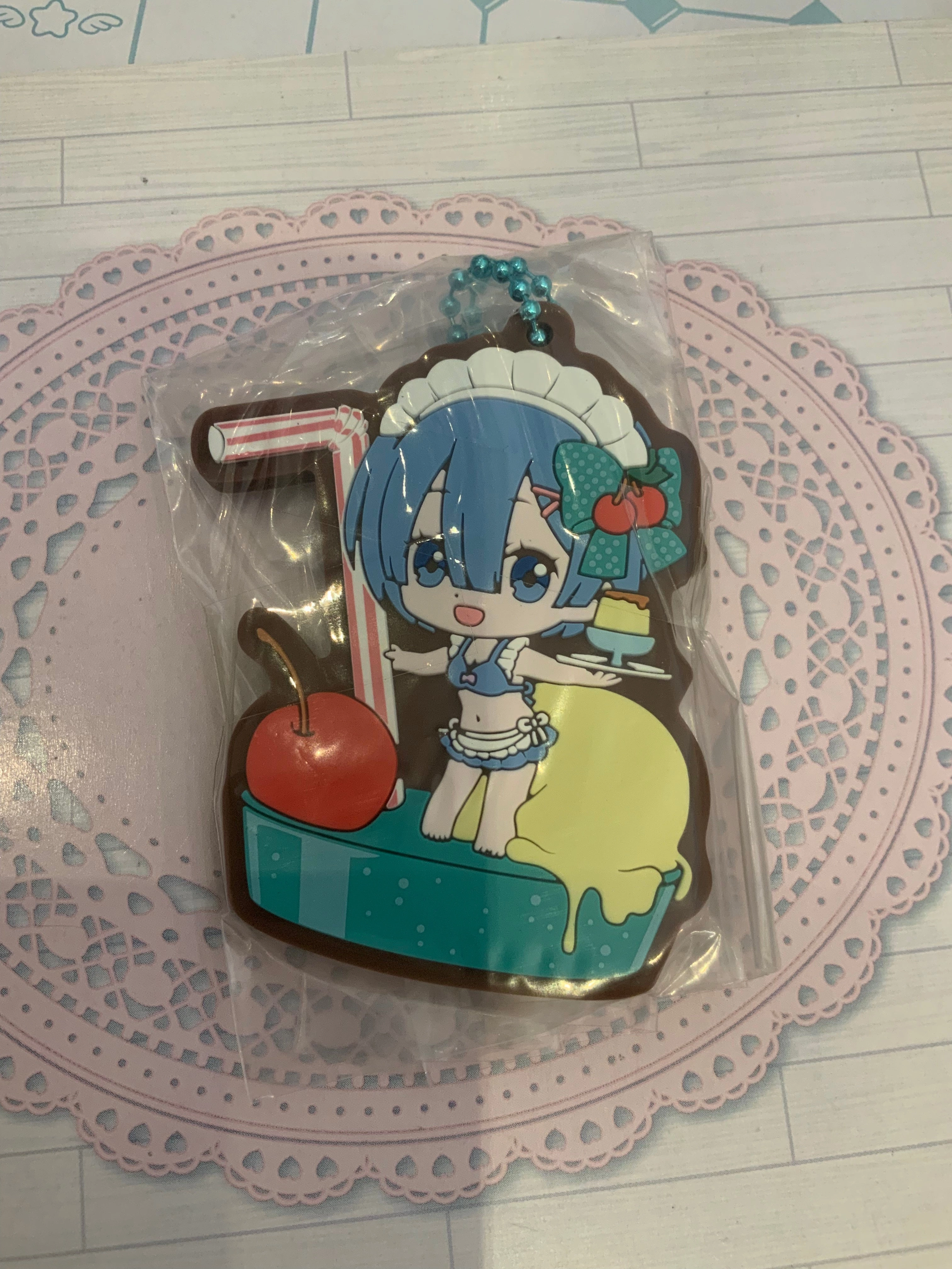 Re:Zero Life In a Different World From Zero Ram & Rem Summer Winter Rubber Keychain 4 Pieces Set (In-stock) Decorative Model