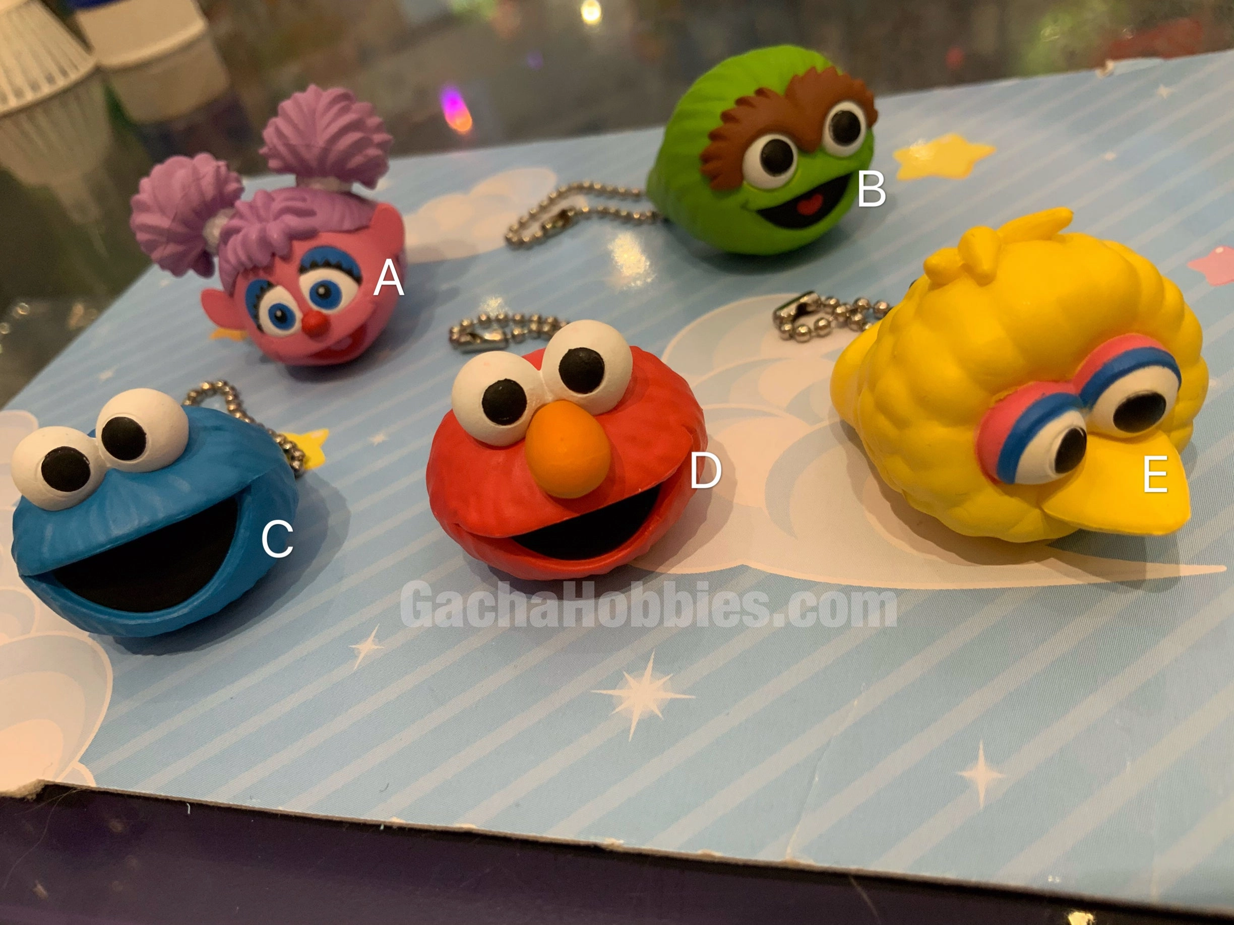 Sesame Street Characters Ring Keychain 5 Pieces Set (In-stock) Battery operated