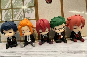 Disney Twisted Wonderland Character Sleeping on Shoulder Figure 5 Pieces Set (In-stock) Anime Product Retail Package