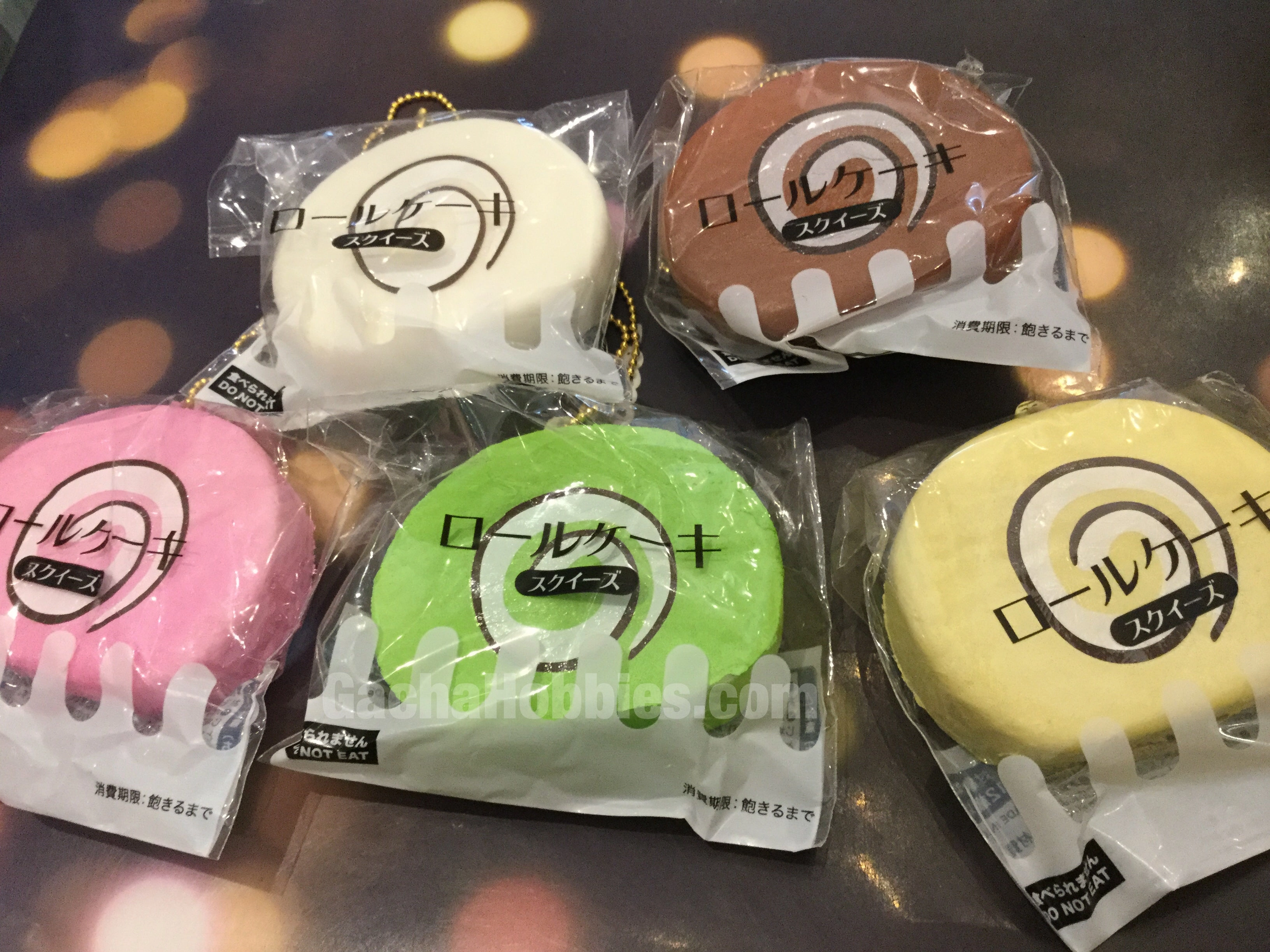 Squishy Swiss Cake Small Statue Study room