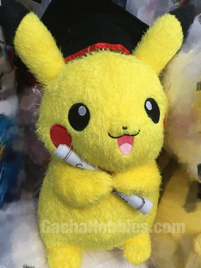 Graduation Pokemon Pikachu Flurry With Both Hands Closed Hero Figure