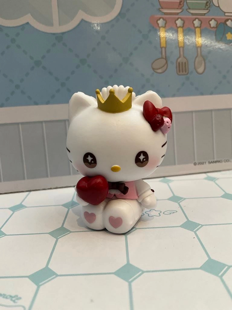 Twitch Channel Protective Case Hello Kitty 50th Anniversary Dolly Mix Small Figure 4 Pieces Set (In-stock)