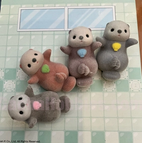 Designer Toy Monster Figure Furry Otter Hugs Shell Small Figure 4 Pieces Set (In-stock)