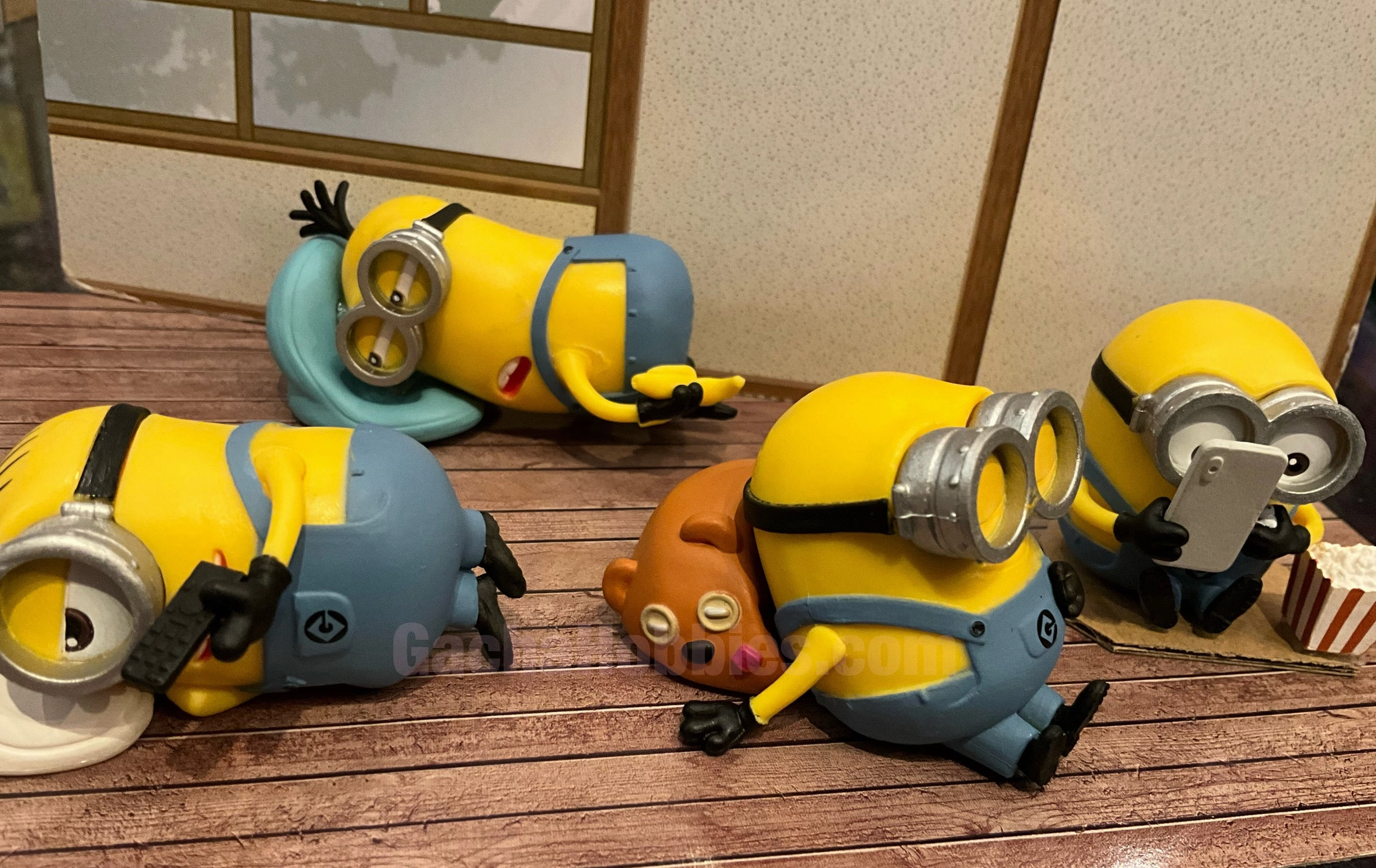 Collectible Article Premium Statue Minion Sleeping Time Small Figure 4 Pierces Set (In-stock)