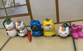 Art Statue Gaming Merchandise Natsume Yuujinchou Nyanko-sensei and Rainy Days Figure Keychain 5 Pieces Set (In-stock)