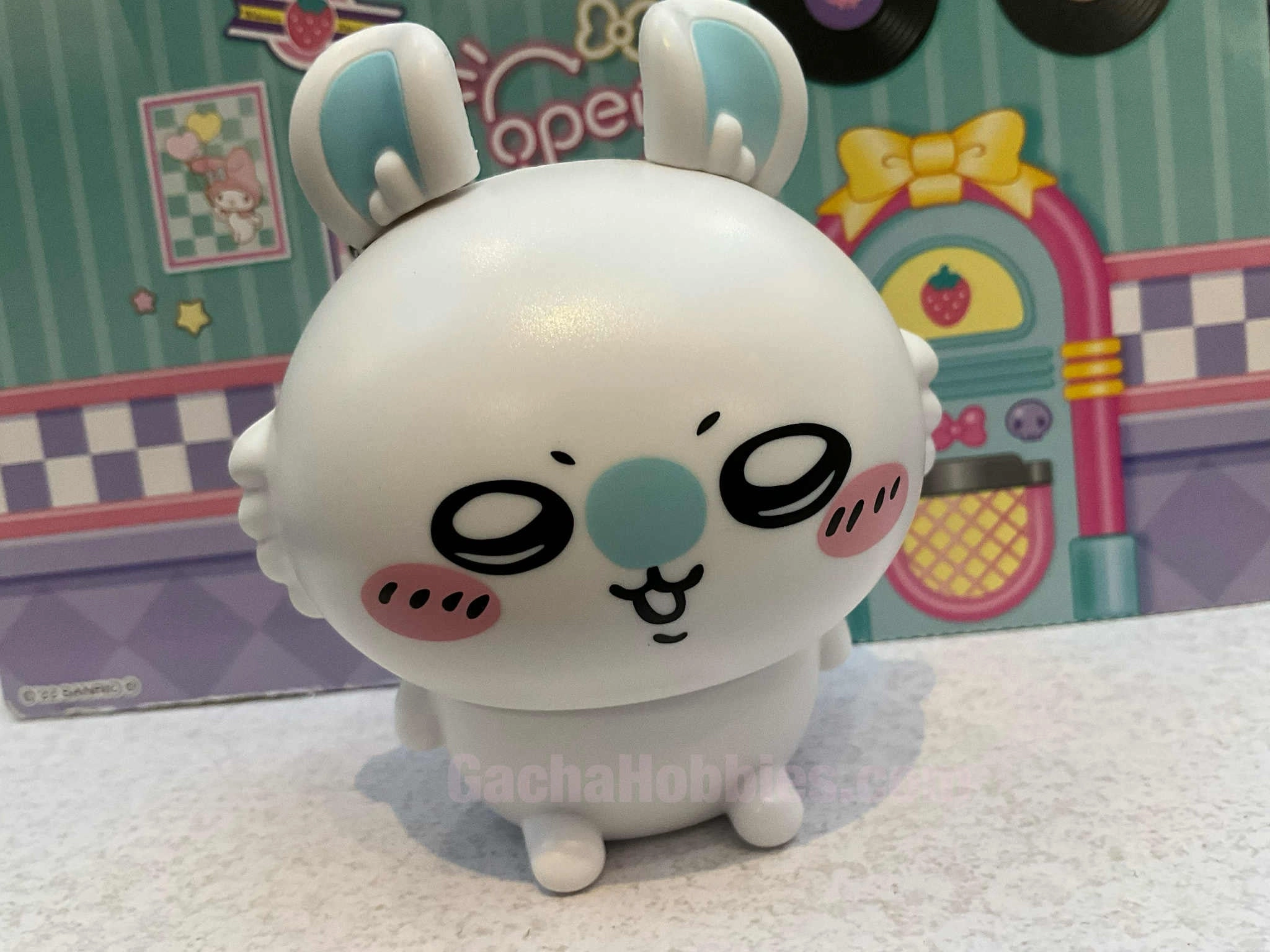 Storytelling Prop Capchara Chiikawa and Friends Momonga Big Head Figure (In-stock)