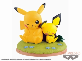 Console Game Train Model Pok??mon Rest Time Pikachu & Pichu Set