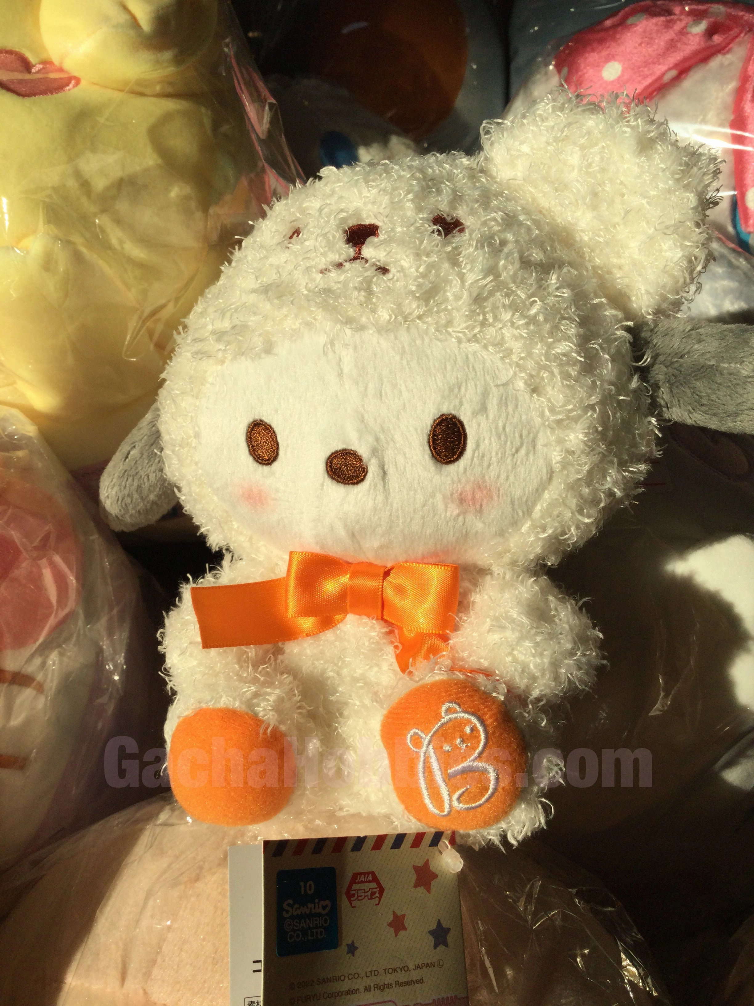 FuRyu Sanrio Character Bon Voyage Pochacco Fluffy Small Plush (In-stock) Glitter Accent Beautiful Packaging