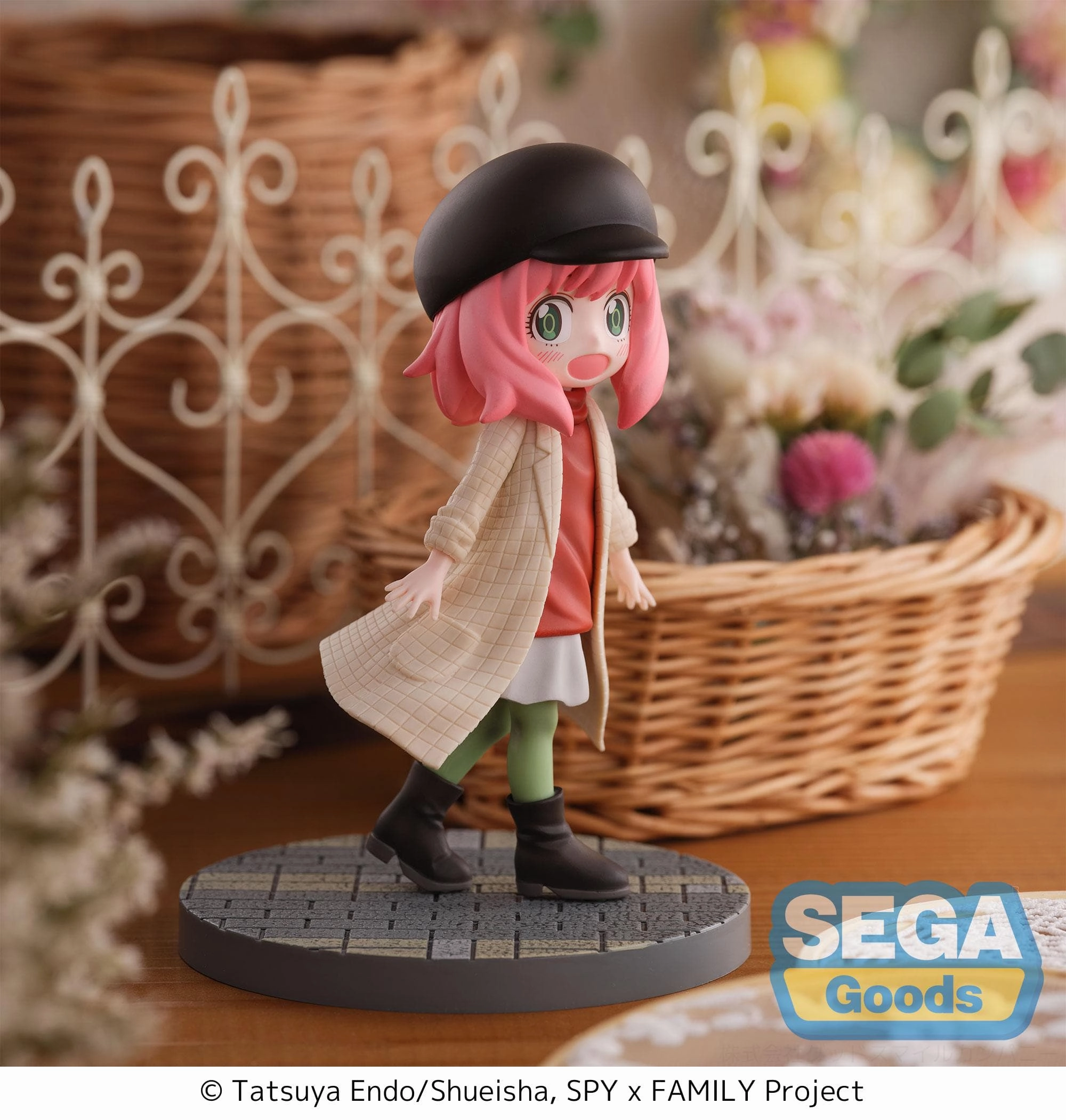 Sega - Spy??Family Anya Forger Luminasta Figure YouTube Background