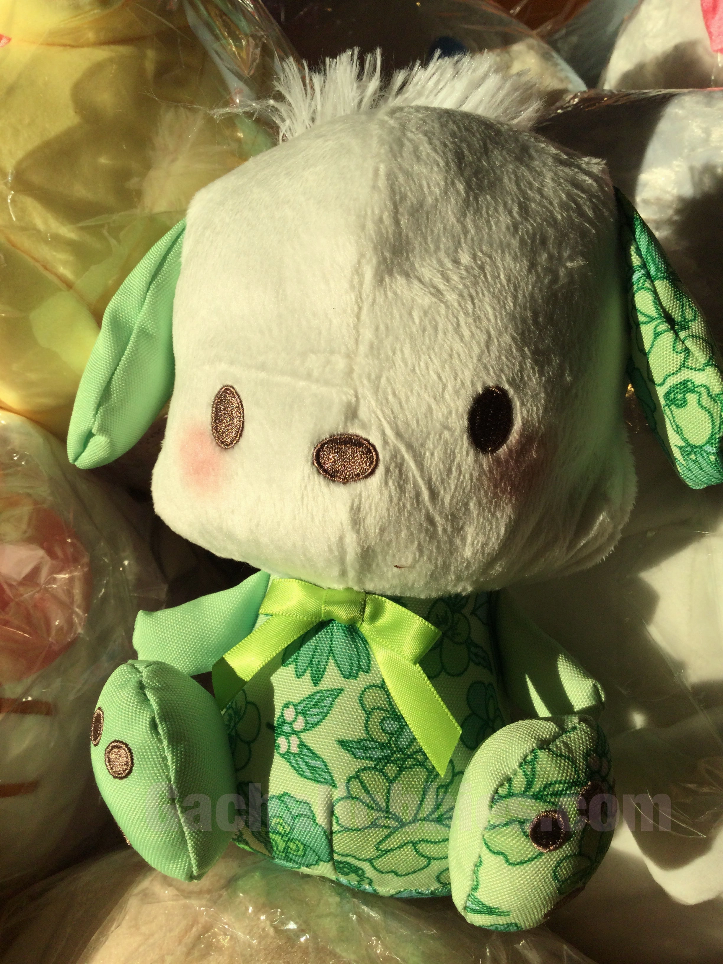 FuRyu Sanrio Character Pochacco Flower Pattern Small Plush (In-stock) Mini Plaque