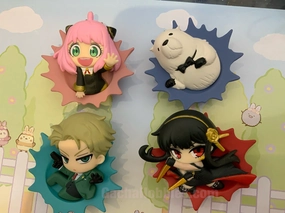 Mini Statue Superhero Piece Spy x Family Character Figure Magnet 5 Pieces Set (In-stock)