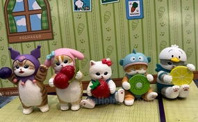 Action Item Mofusand x Sanrio Character Fruits Small Figure 5 Pieces Set (In-stock)