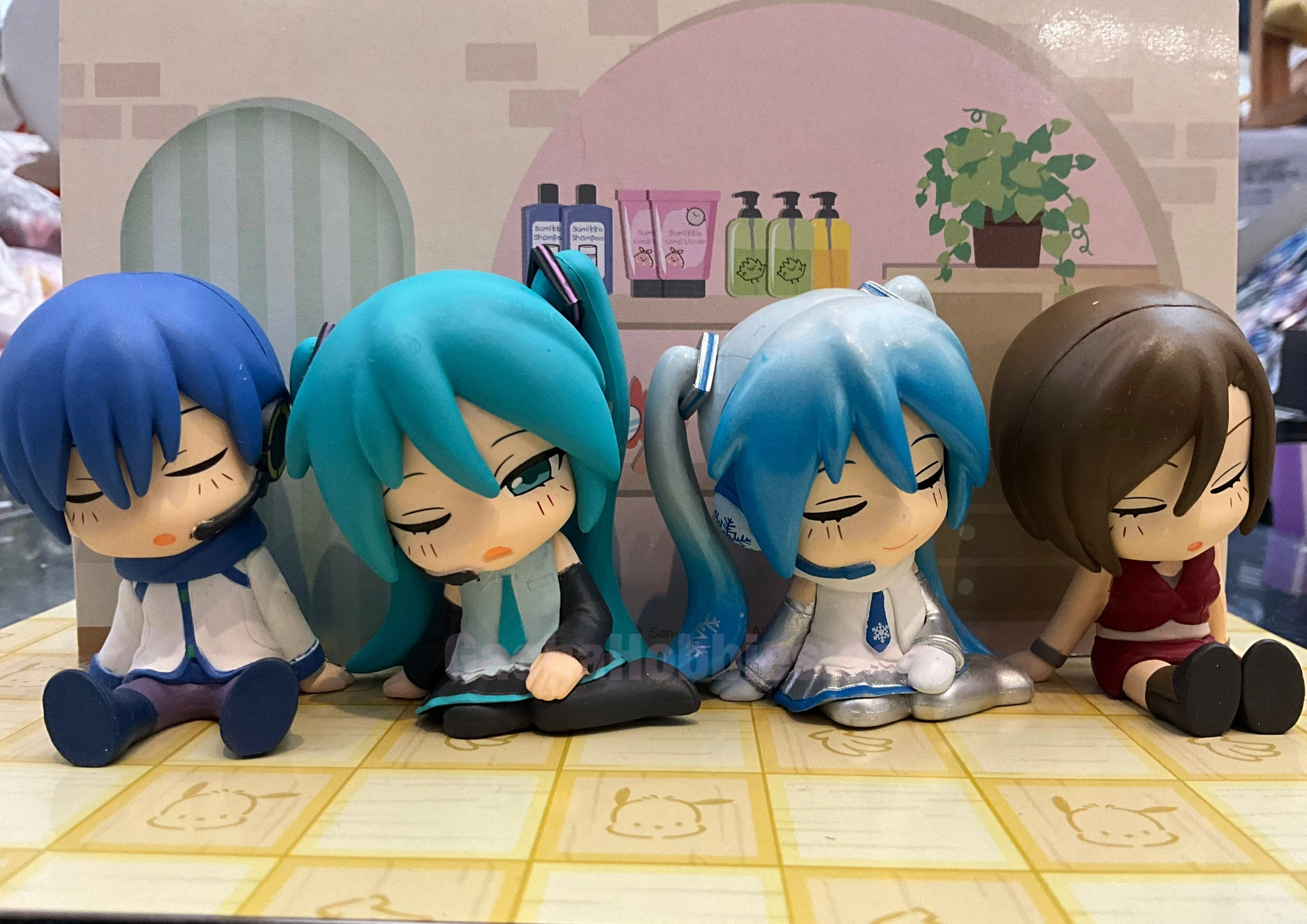 Complete Collection Action Creation Vocaloid Hatsune Miku and Friends Characters Sleeping on Shoulder Figure Part 2 4 Pieces Set (In-stock)